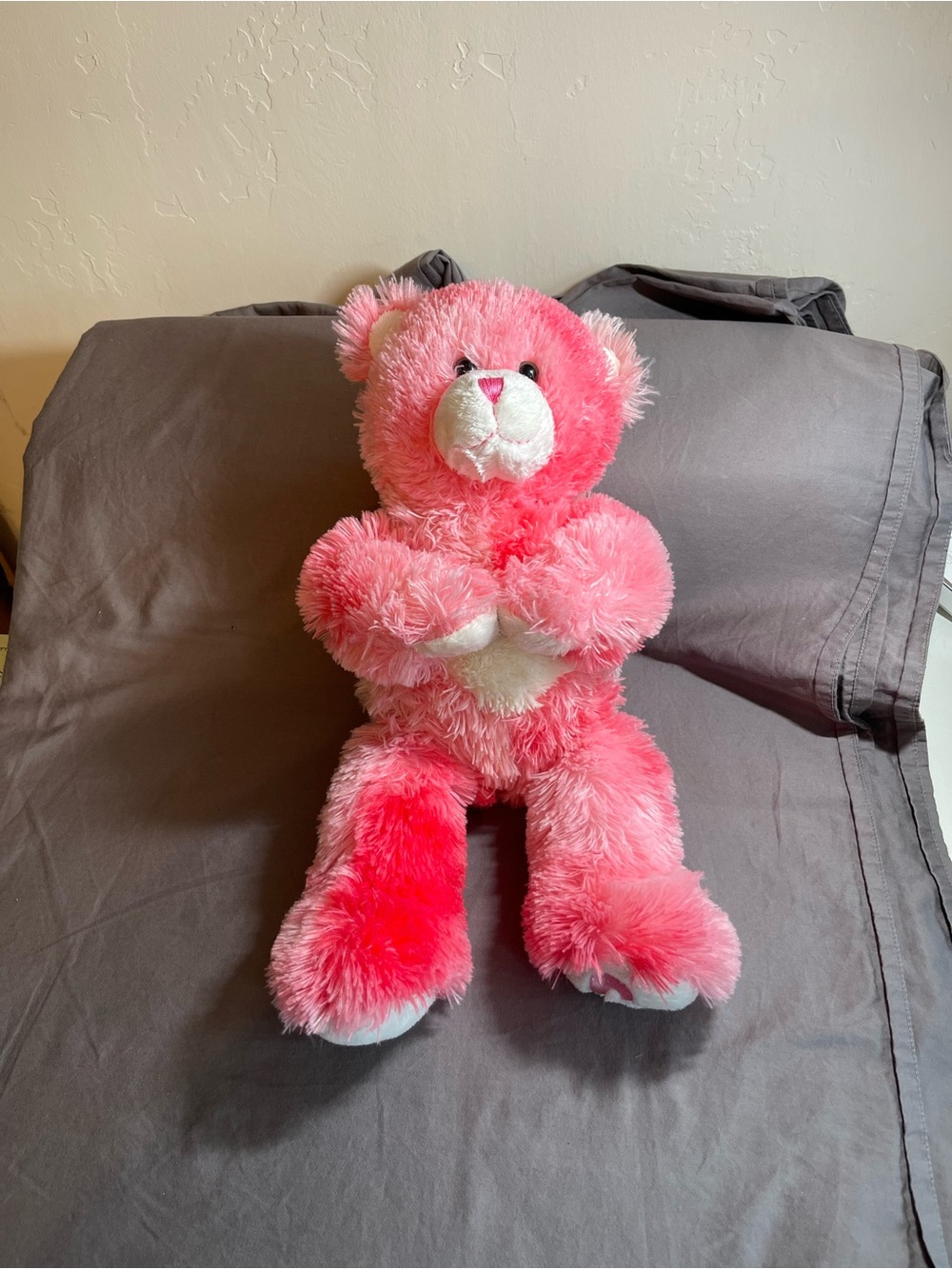 Build A Bear Pink Bear with Heart On Foot Magnetic Hands Stuffed Plush EUC